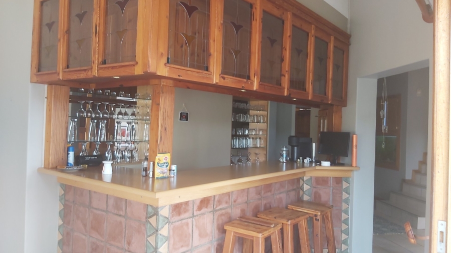 To Let 4 Bedroom Property for Rent in Roodewal Free State